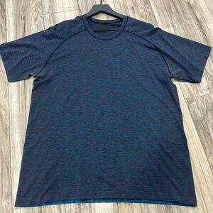 Lightly Used Lululemon Mens Metal Vent SS XL